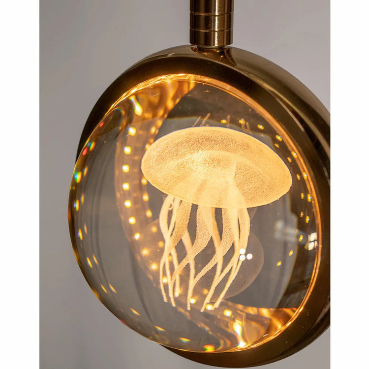 گوی کریستالی طرح عروس دریایی مدل آویزی