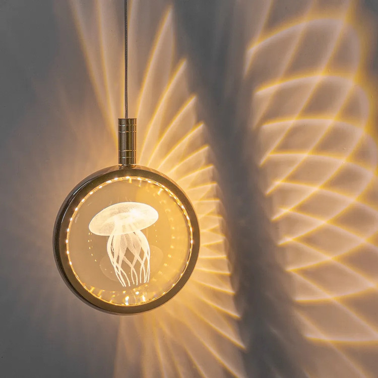 گوی کریستالی طرح عروس دریایی مدل آویزی