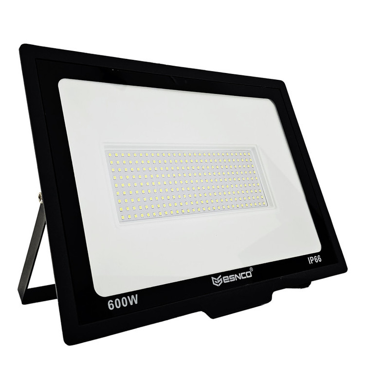 پروژکتور ال ای دی 600 وات اسنکو مدل ES-XPG-600