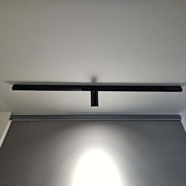 چراغ اسپات مگنتی ریلی 24 وات برند موگن کد YY-GD-24W